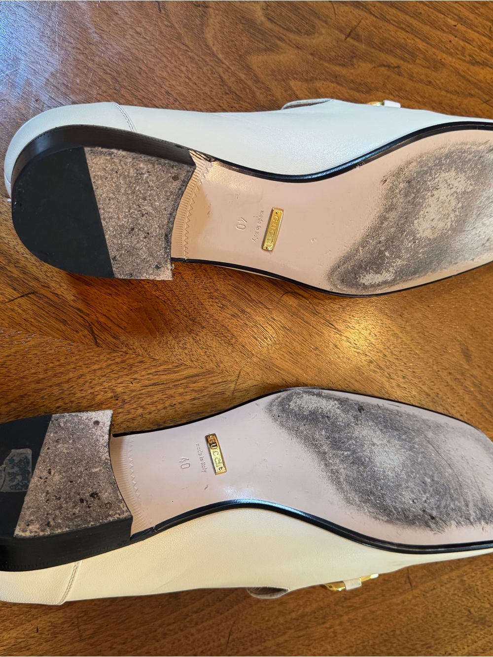 Gucci Cream Leather Loafers with Gold Horsebit - Picture 5 of 7